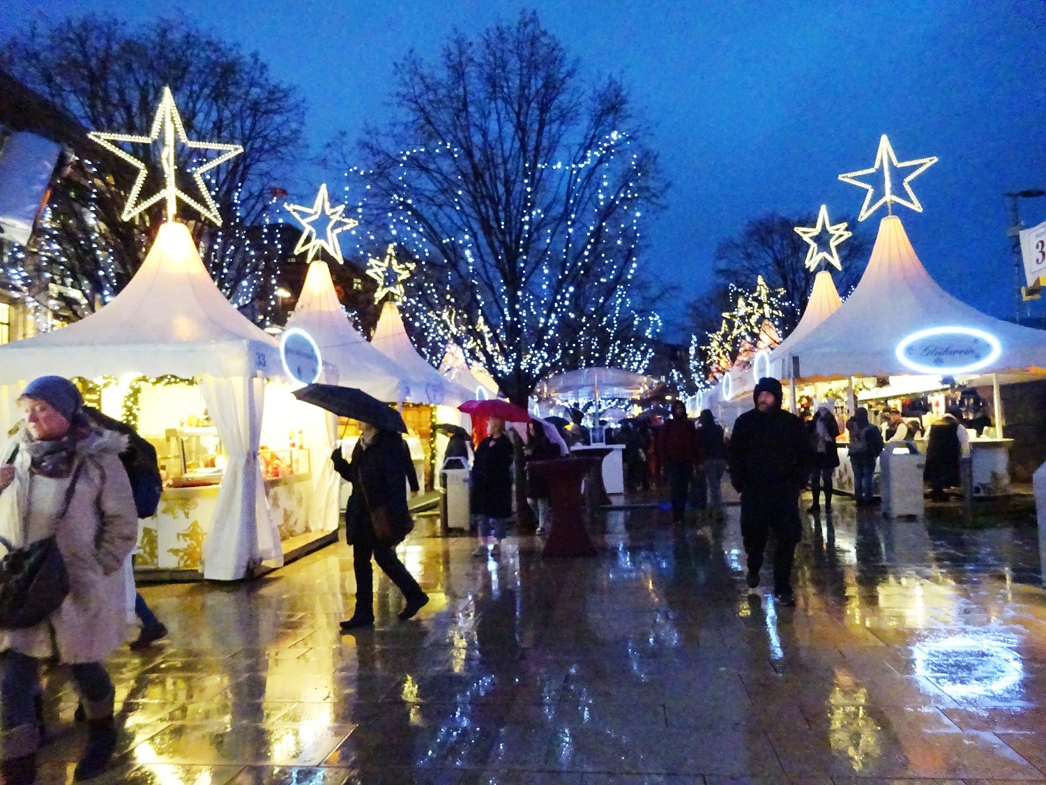 weihnachtsmarkt jungfernstieg winter hamburg
