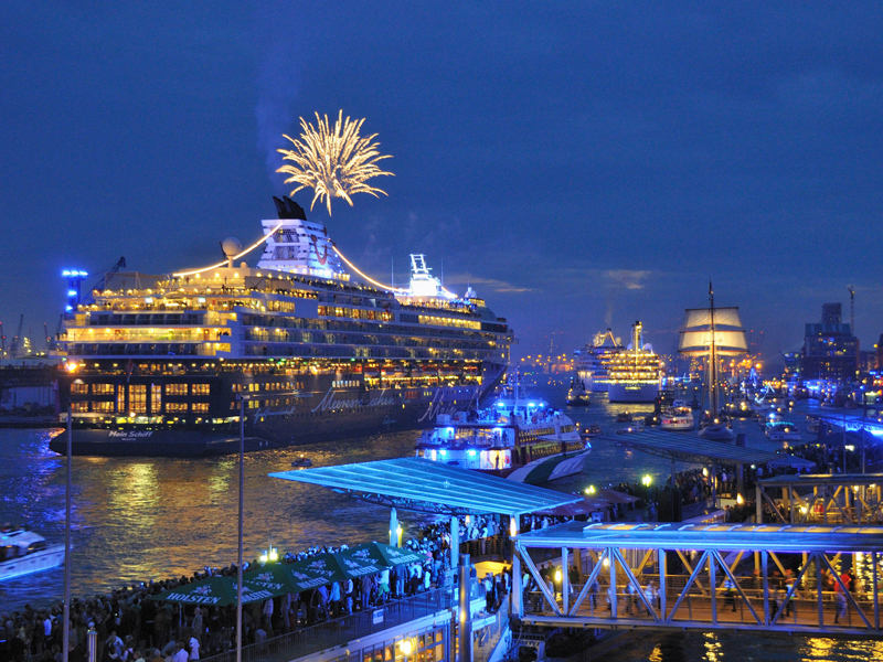 blue port hamburg sightseeing kontor4 cruise days