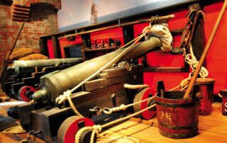 maritimes museum hamburg schiffskanonen