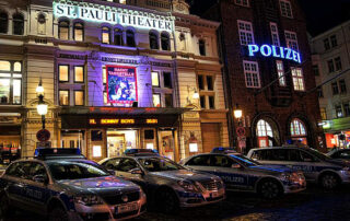 davidwache st pauli theater hamburg