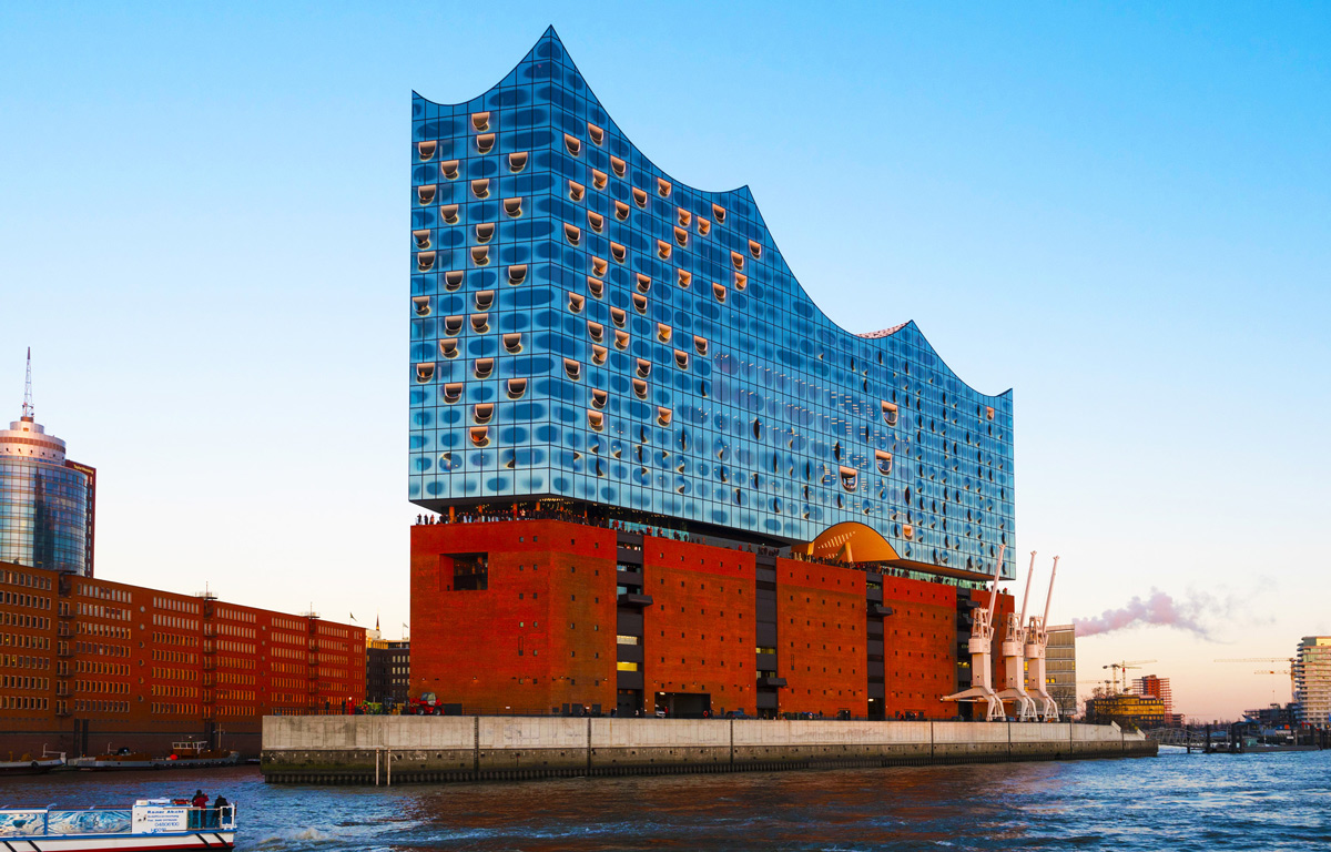 elbphilharmonie plaza fuehrung valentinstag geschenkidee