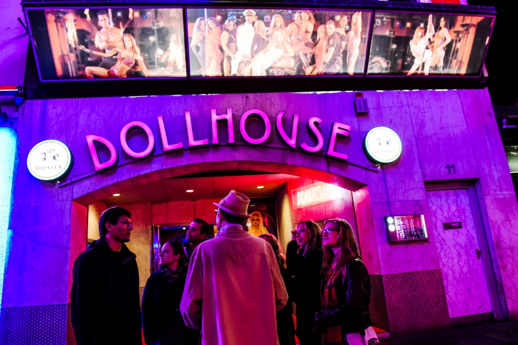 dollhouse hamburg sightseeing kontor