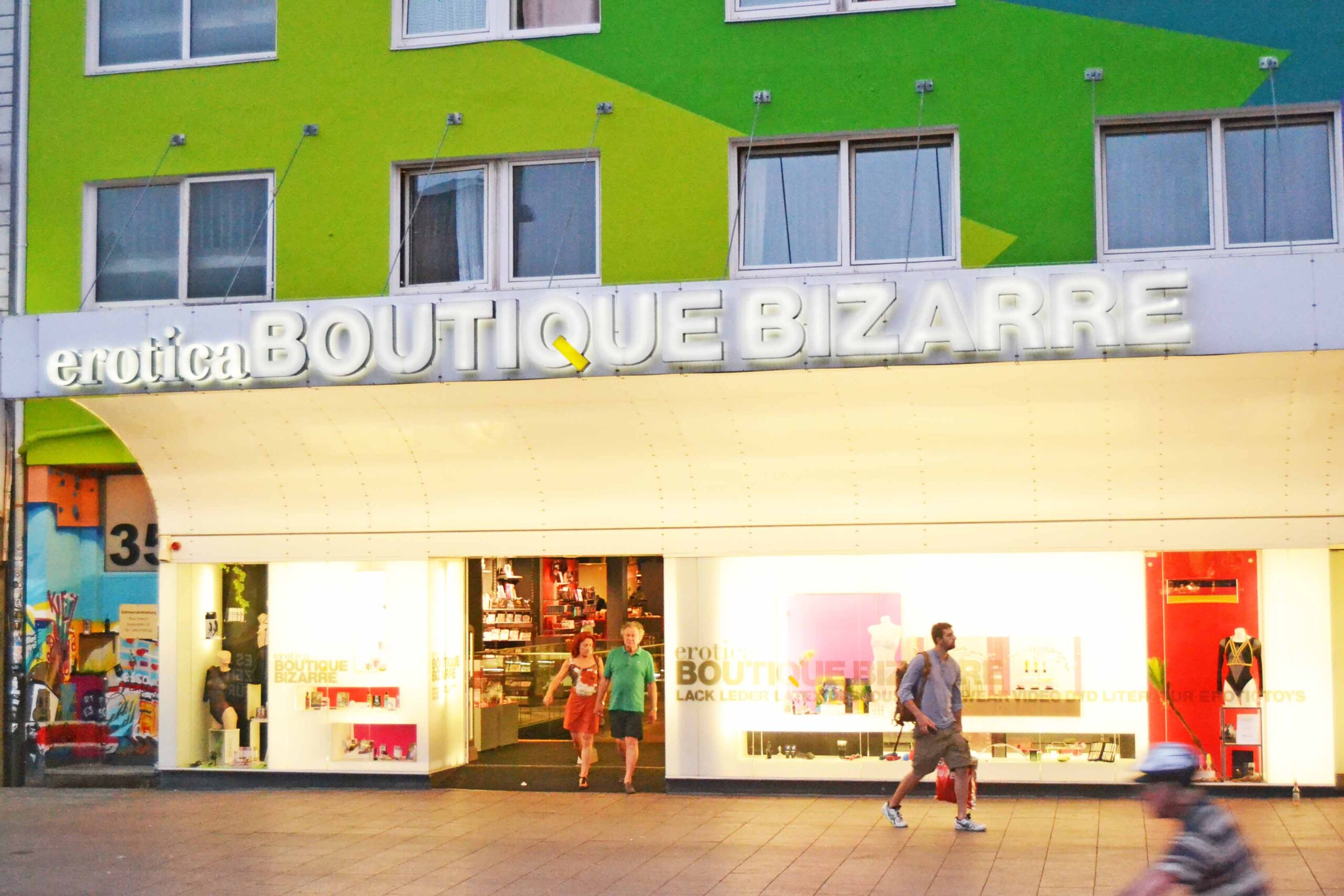 boutique bizarre shopping hamburg erotik