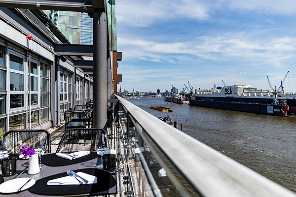 hotels in hamburg GINN Terrasse0353