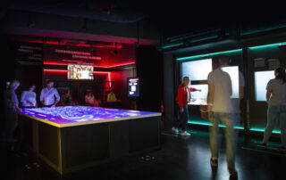 DiscoveryDock Exhibitionsroom neu klein