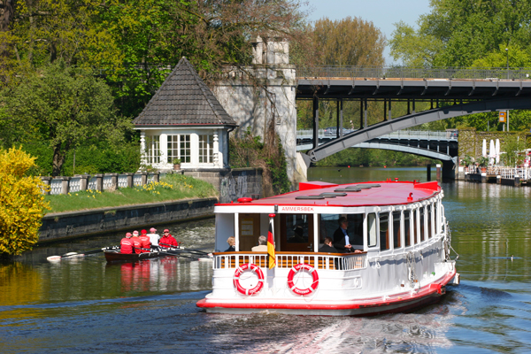 kanalfahrt schiff fleete sightseeing kontor fb