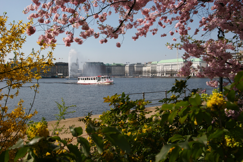 alsterrundfahrt binnenalster aussenalster